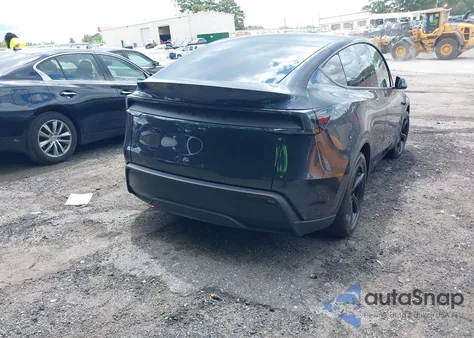 2026 Tesla Model Y Long Range Dual Motor All-Wheel Drive/Long Range Launch Series from USA, damaged, VIN 7SAYGDEE7TA385847